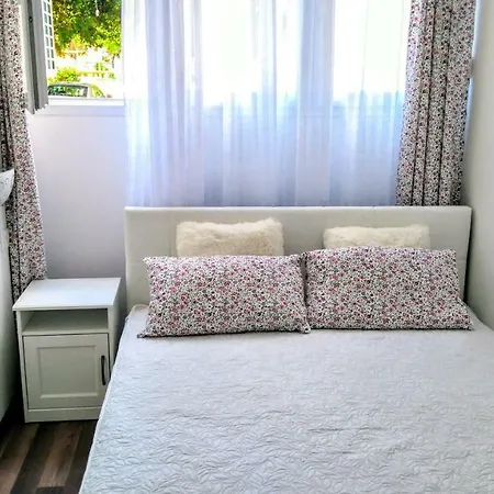 Apartman Mirna